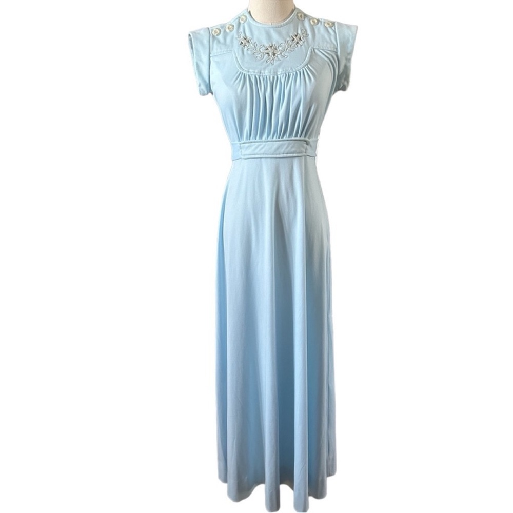 Elegant Blue Maxi Dress